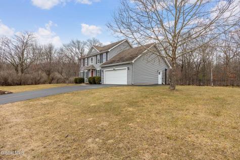 32 Bancker Avenue Schenectady NY 12302