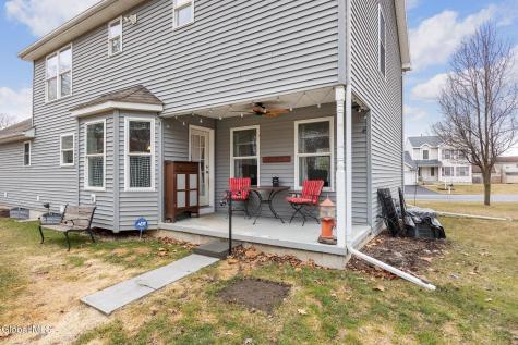 32 Bancker Avenue Schenectady NY 12302