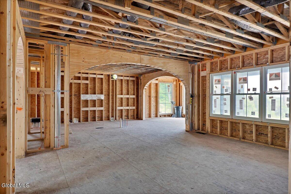 182 Ny-9p Saratoga Springs NY 12866