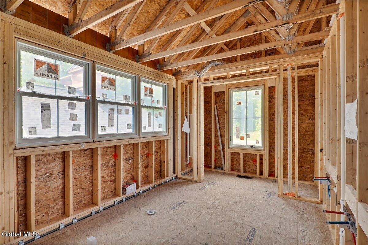 182 Ny-9p Saratoga Springs NY 12866