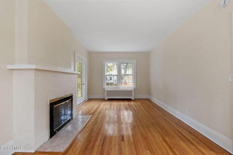 879 Mercer Street Albany NY 12208