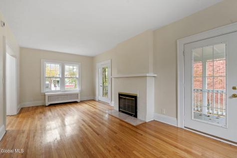 879 Mercer Street Albany NY 12208