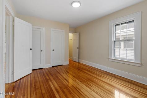 879 Mercer Street Albany NY 12208