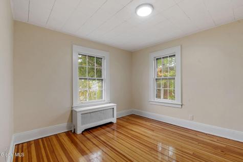 879 Mercer Street Albany NY 12208