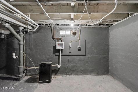 879 Mercer Street Albany NY 12208