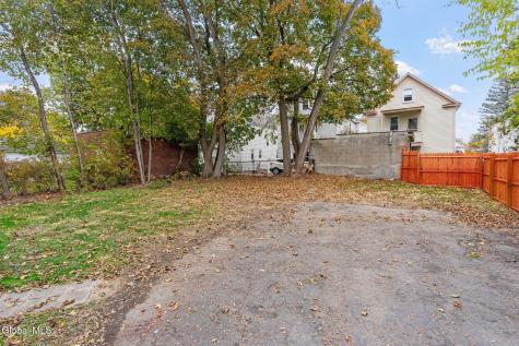 879 Mercer Street Albany NY 12208