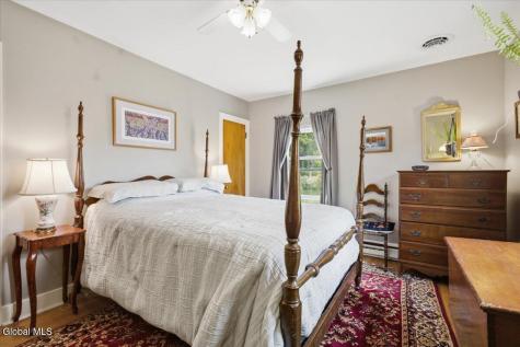 35 Schuyler Drive Saratoga Springs NY 12866