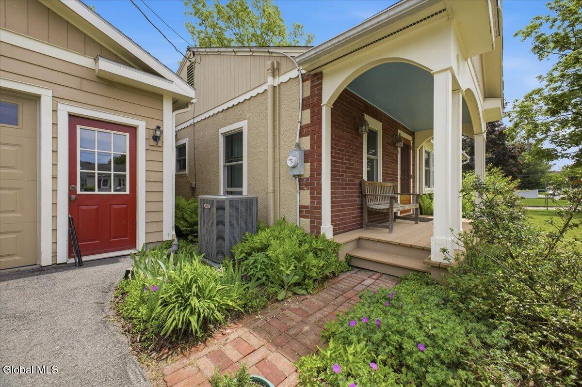35 Schuyler Drive Saratoga Springs NY 12866