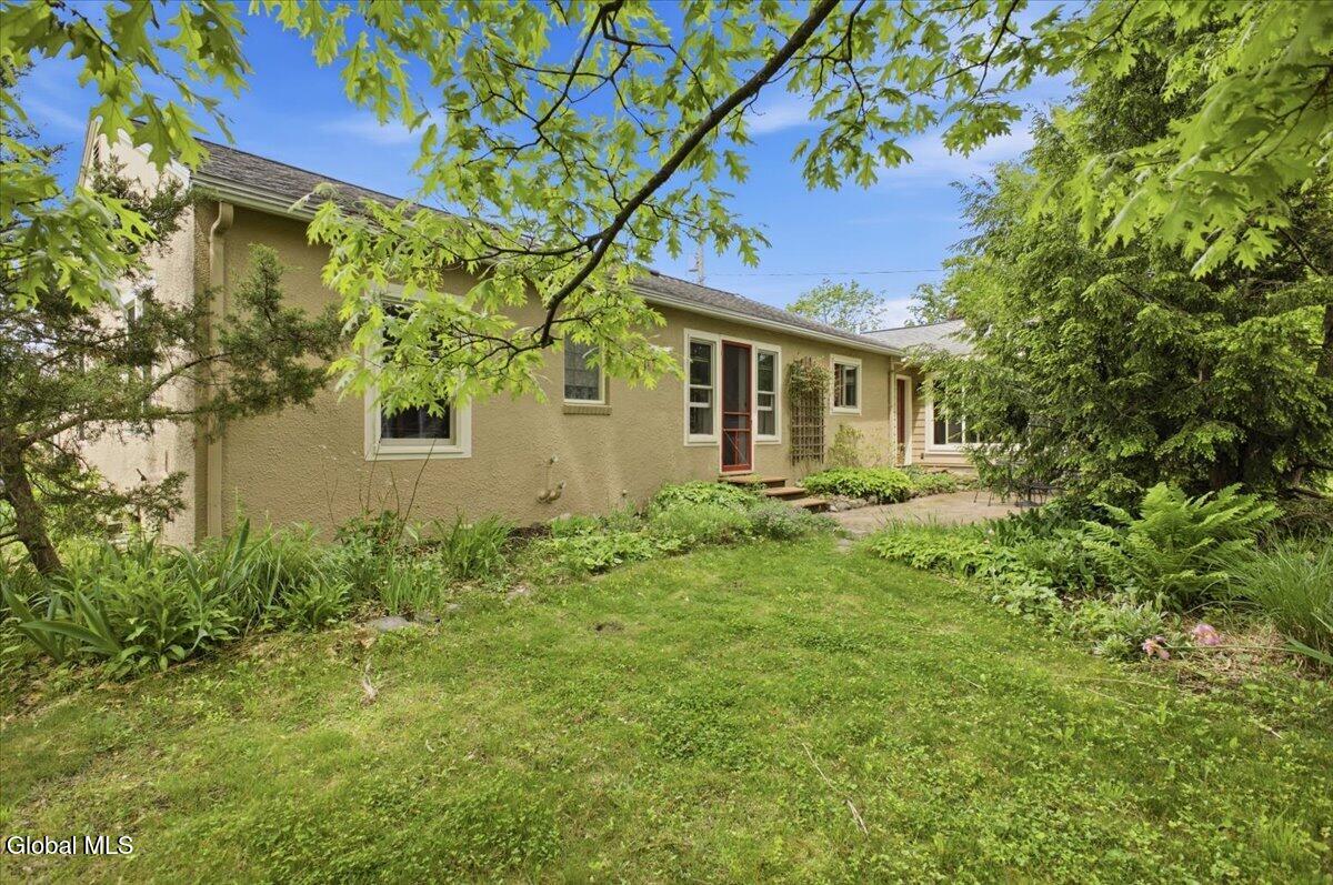 35 Schuyler Drive Saratoga Springs NY 12866