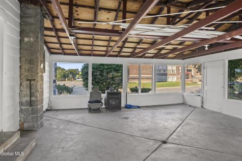 722 Salina Street Schenectady NY 12308