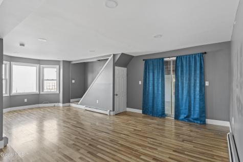 722 Salina Street Schenectady NY 12308