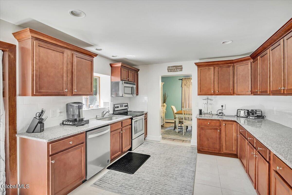 6196 Route 81 East Durham NY 12423