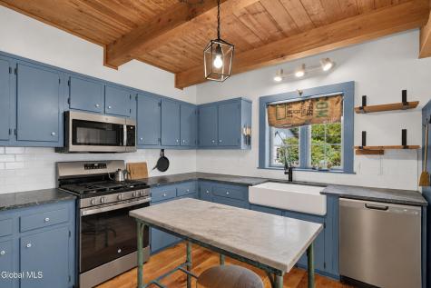 1838 Scotch Ridge Road Schenectady NY 12306