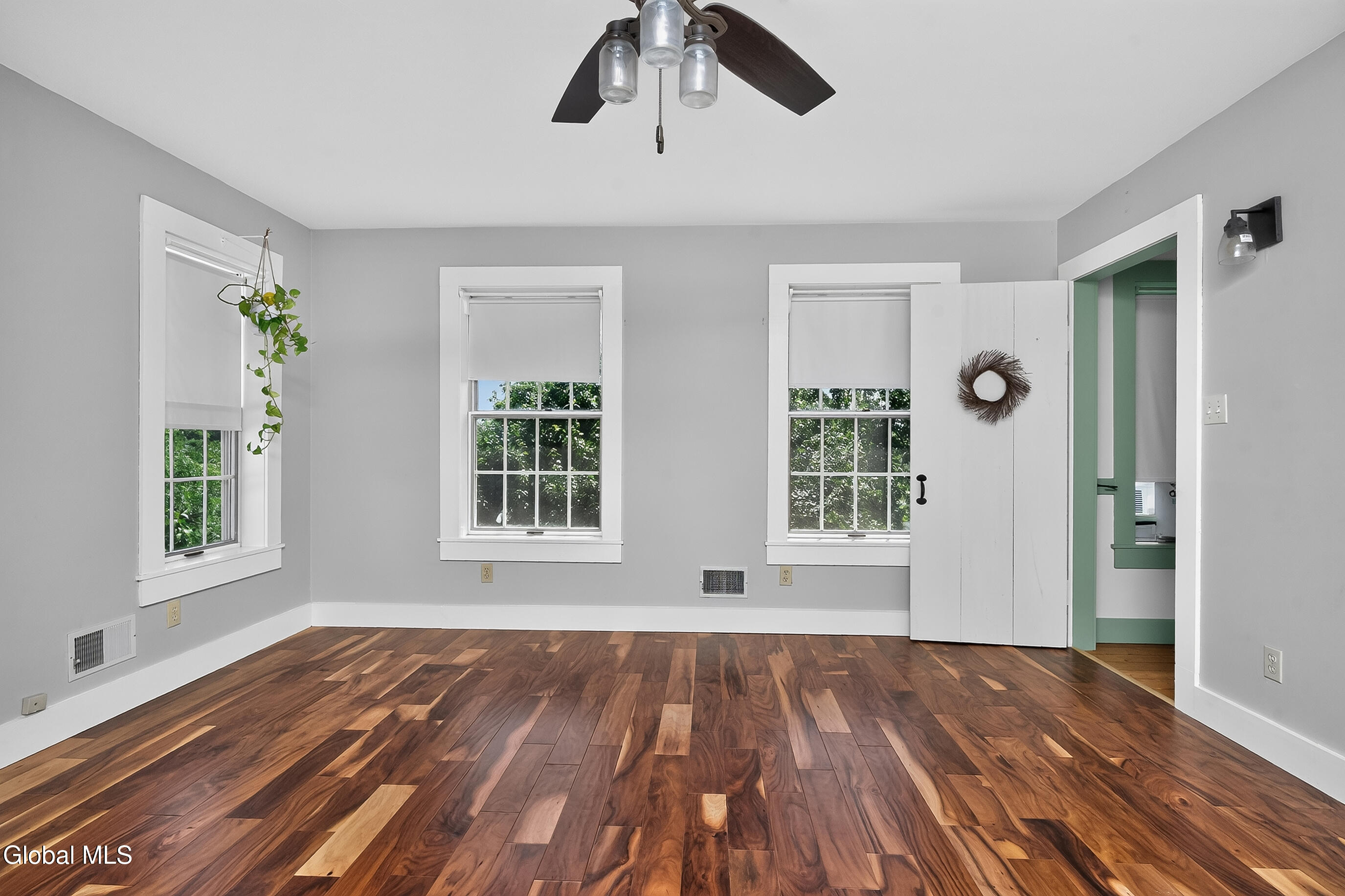 1838 Scotch Ridge Road Schenectady NY 12306