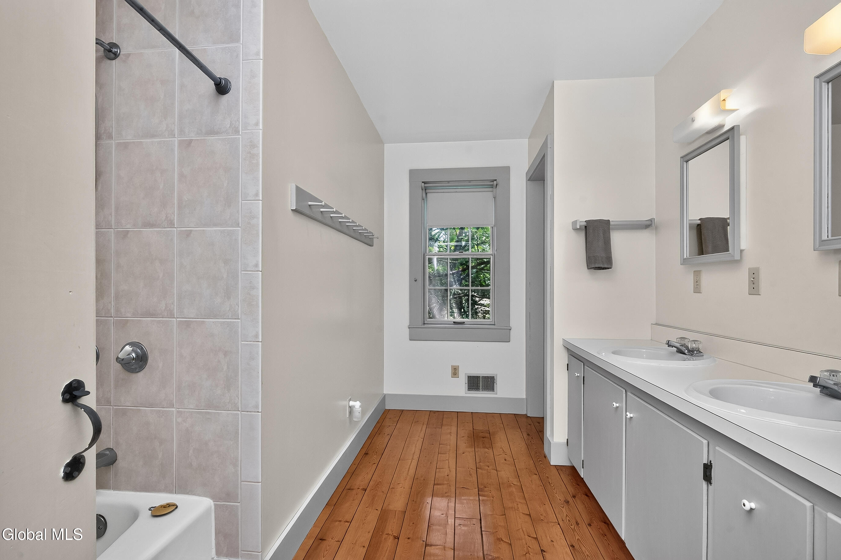 1838 Scotch Ridge Road Schenectady NY 12306