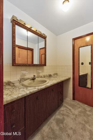 1140 Van Hoesen Road Castleton NY 12033