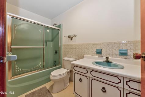 1140 Van Hoesen Road Castleton NY 12033