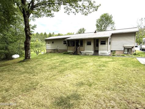 155 S Line Road Middle Grove NY 12850
