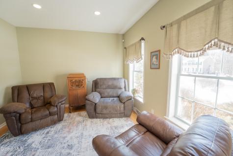 33 Aster Drive Rexford NY 12148