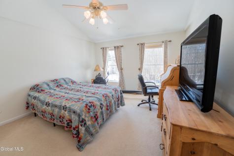 33 Aster Drive Rexford NY 12148