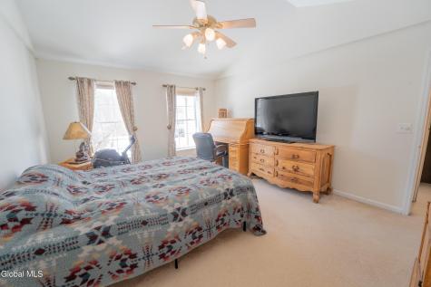 33 Aster Drive Rexford NY 12148