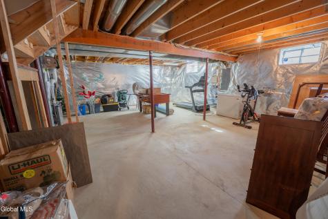 33 Aster Drive Rexford NY 12148