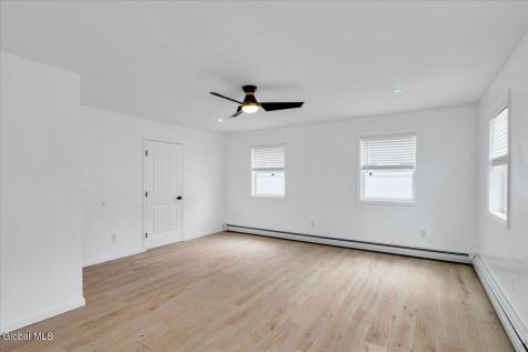2115 Colgate Place Schenectady NY 12304