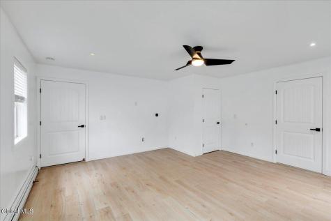 2115 Colgate Place Schenectady NY 12304