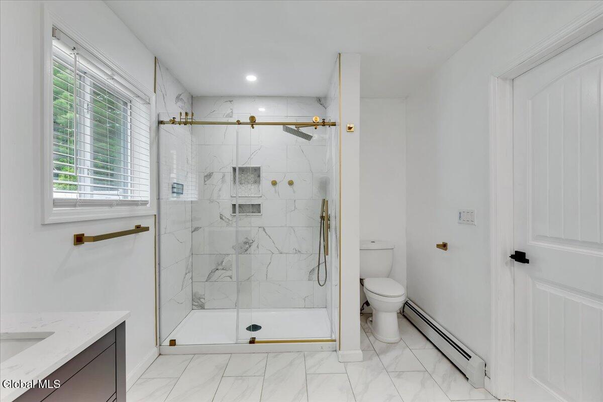2115 Colgate Place Schenectady NY 12304