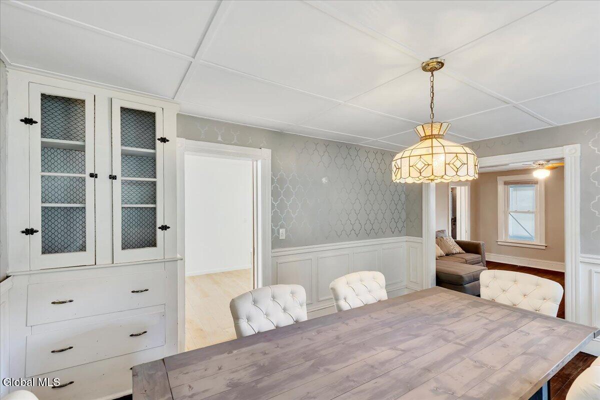 2115 Colgate Place Schenectady NY 12304