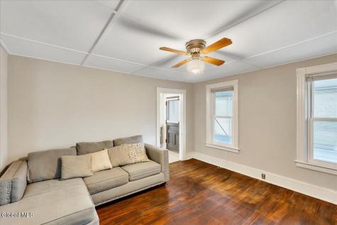 2115 Colgate Place Schenectady NY 12304