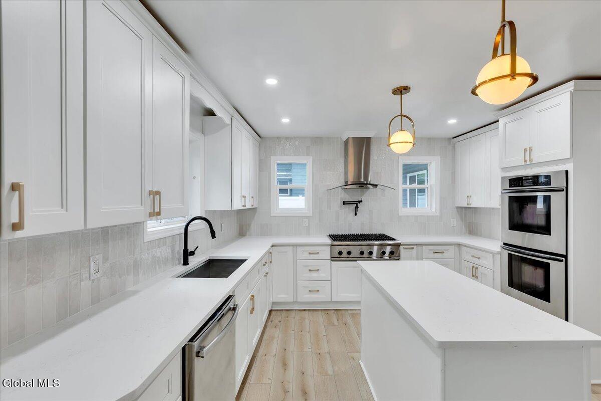 2115 Colgate Place Schenectady NY 12304