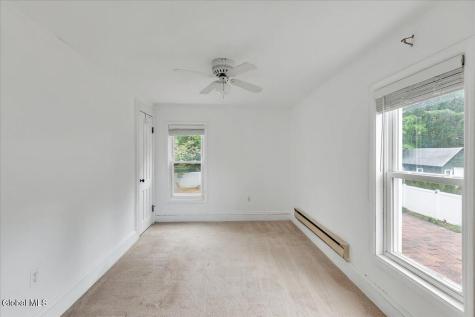 2115 Colgate Place Schenectady NY 12304