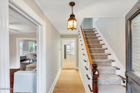 2115 Colgate Place Schenectady NY 12304