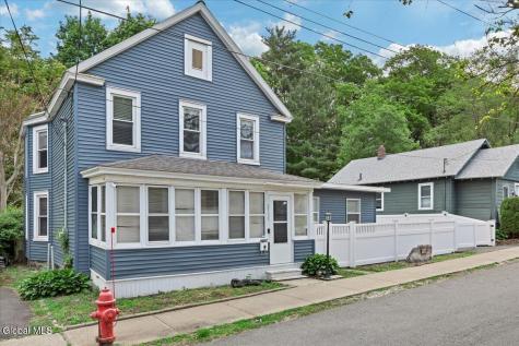 2115 Colgate Place Schenectady NY 12304