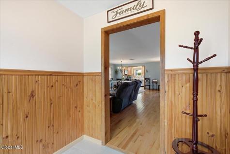 14 Clover Avenue East Greenbush NY 12061