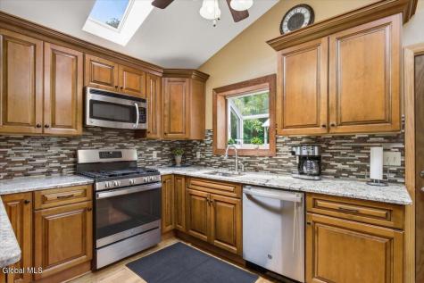 14 Clover Avenue East Greenbush NY 12061