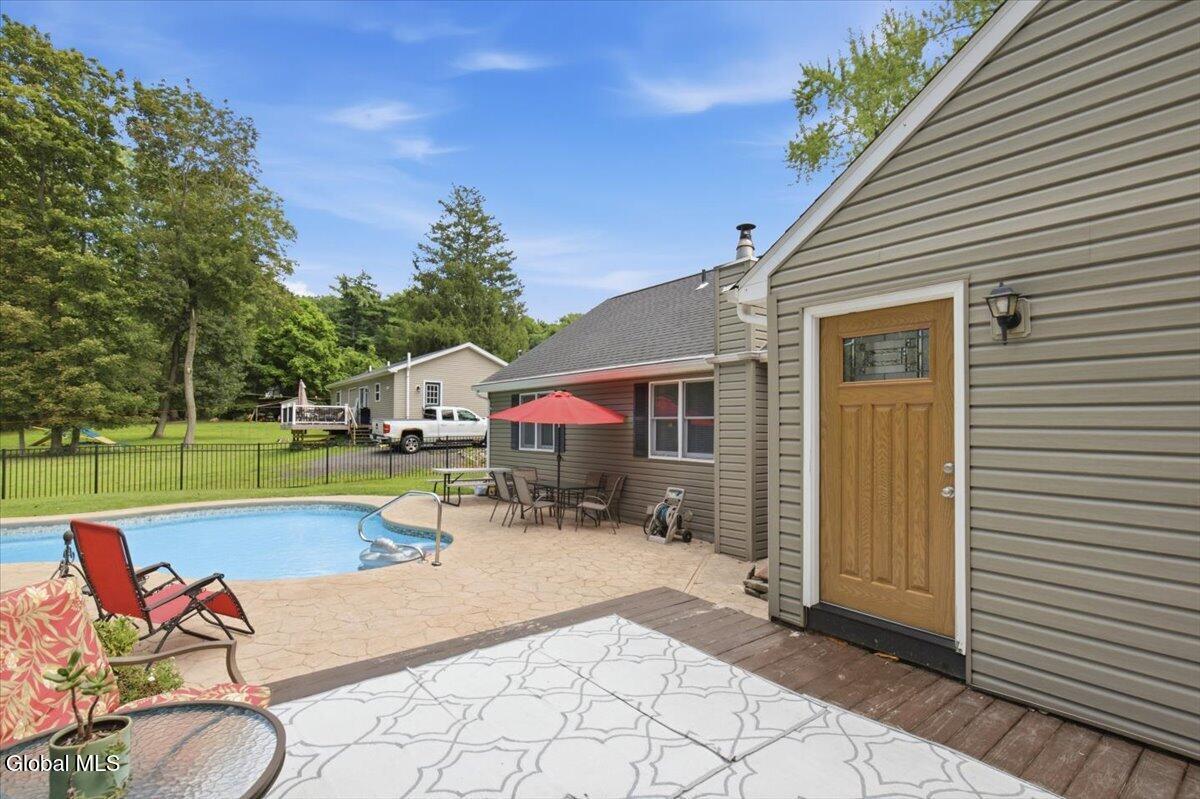 14 Clover Avenue East Greenbush NY 12061