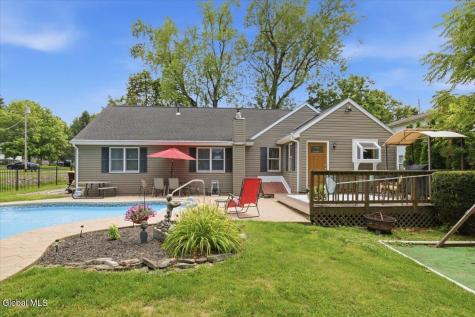 14 Clover Avenue East Greenbush NY 12061