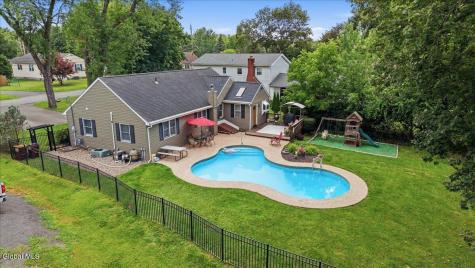 14 Clover Avenue East Greenbush NY 12061