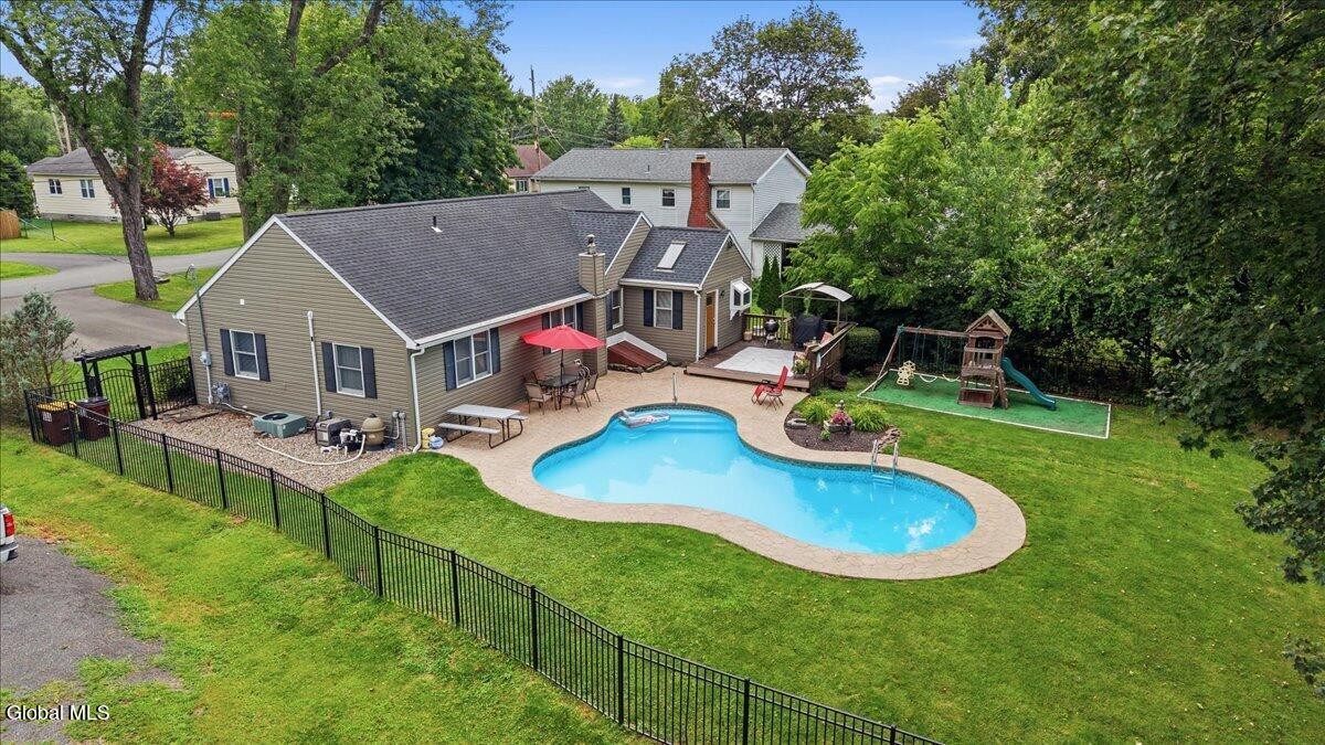 14 Clover Avenue East Greenbush NY 12061