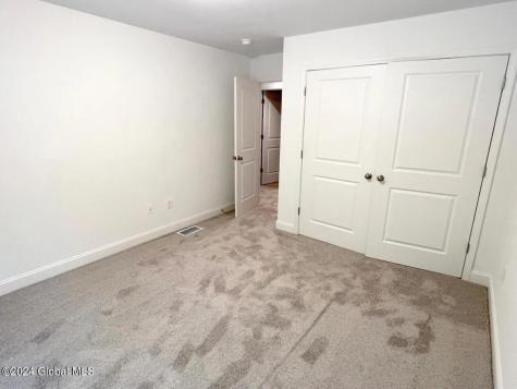 24 Landon Lane Malta NY 12020