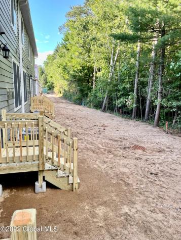 24 Landon Lane Malta NY 12020