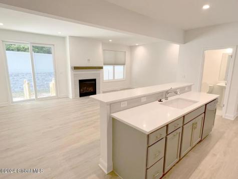 24 Landon Lane Malta NY 12020