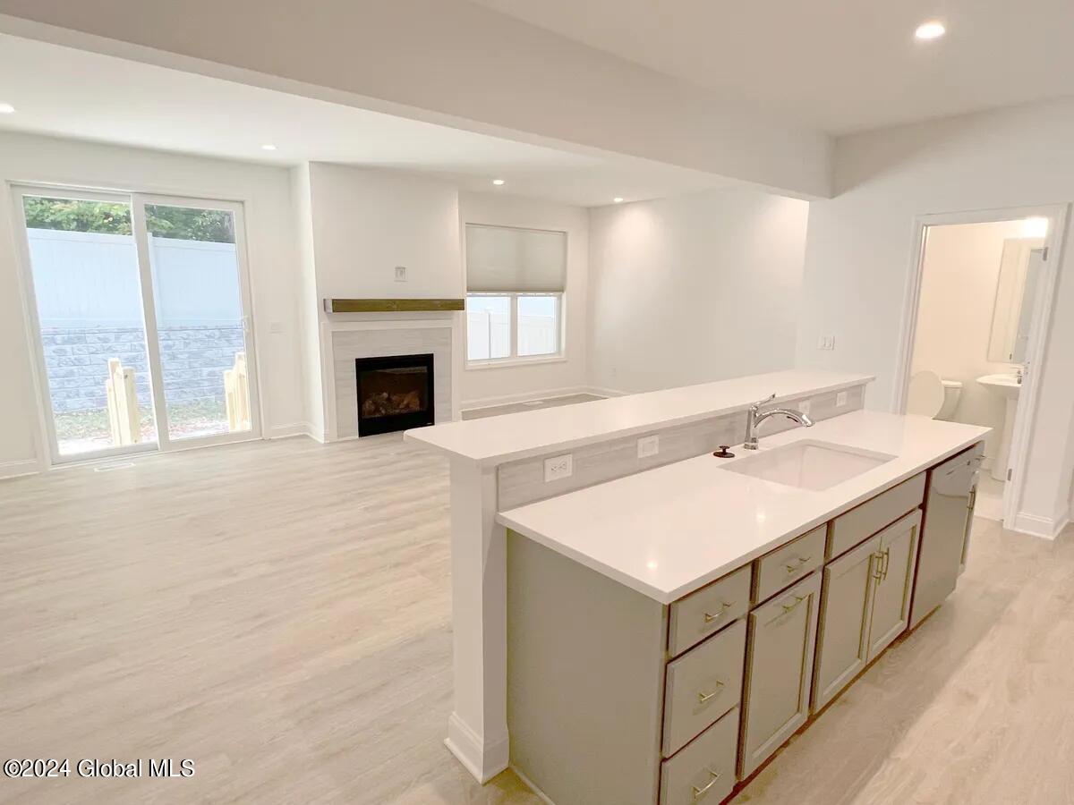 24 Landon Lane Malta NY 12020