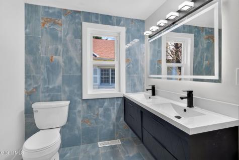 41 Ford Avenue Troy NY 12180
