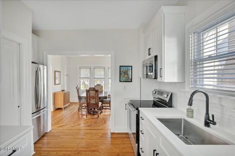 33 Marwood Street Albany NY 12209