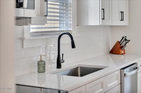 33 Marwood Street Albany NY 12209