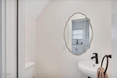 33 Marwood Street Albany NY 12209