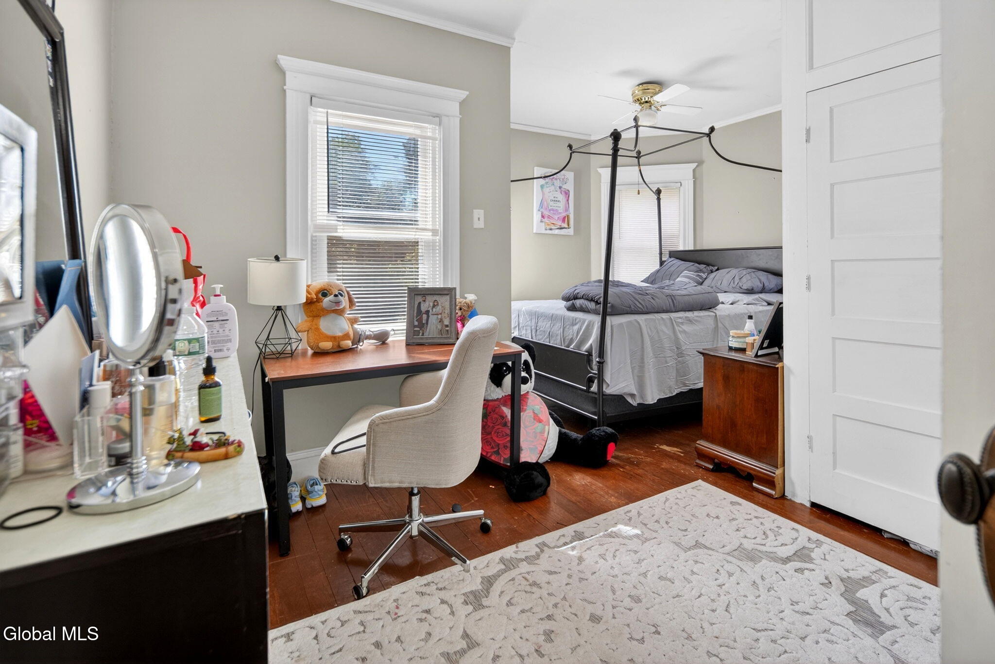 1043 Glenwood Boulevard Schenectady NY 12308